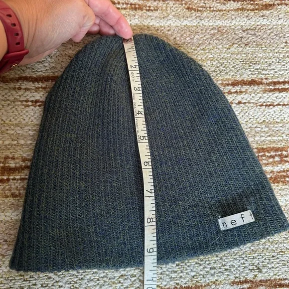 Neff Beanie - Picture 3 of 3